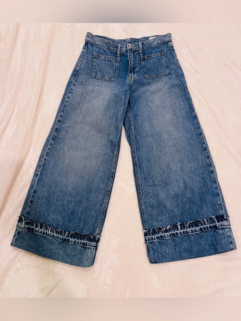 GAP Baggy Mid Rise Wide-Leg Sailor style Denim Jeans in Light Blue, Size 4P/27 - Picture 1 of 7